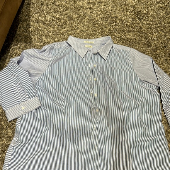 Oversized shirt . Only work a handful of times. - Picture 1 of 3